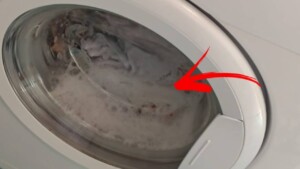 Just two spoons in the washing machine for perfect laundry! Set at 40°C…