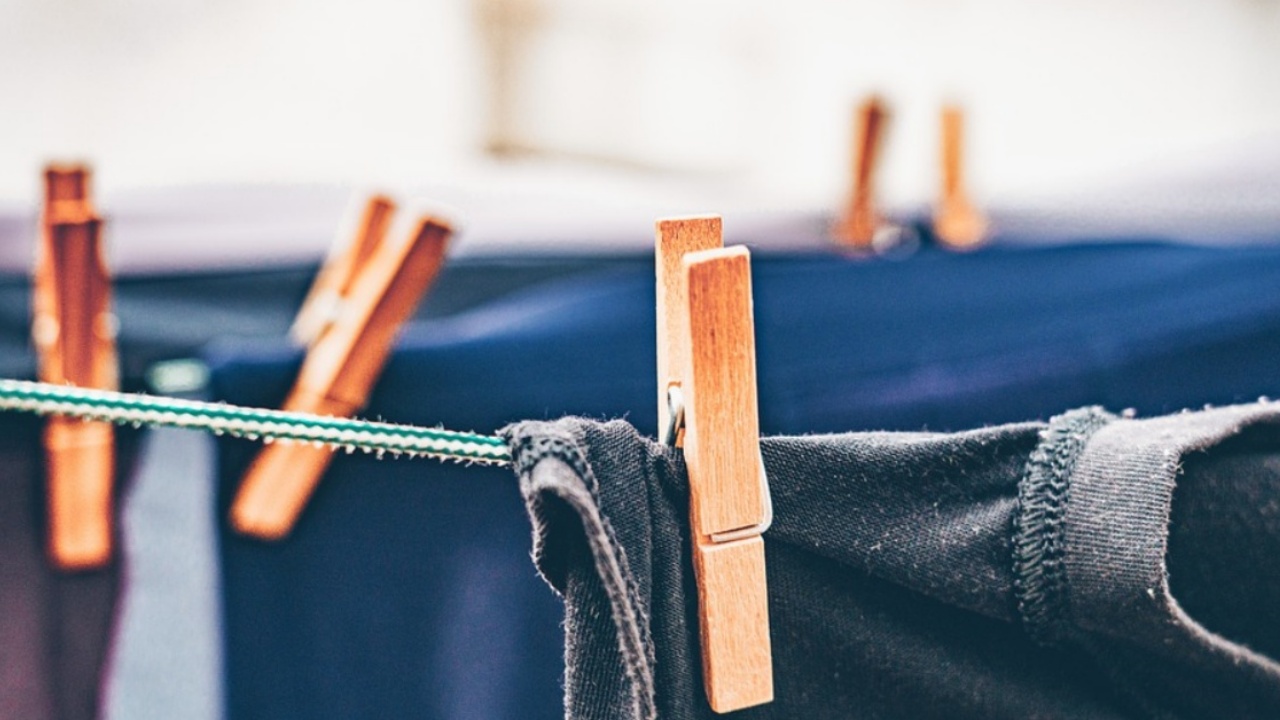 How to dry your clothes when it’s raining outside