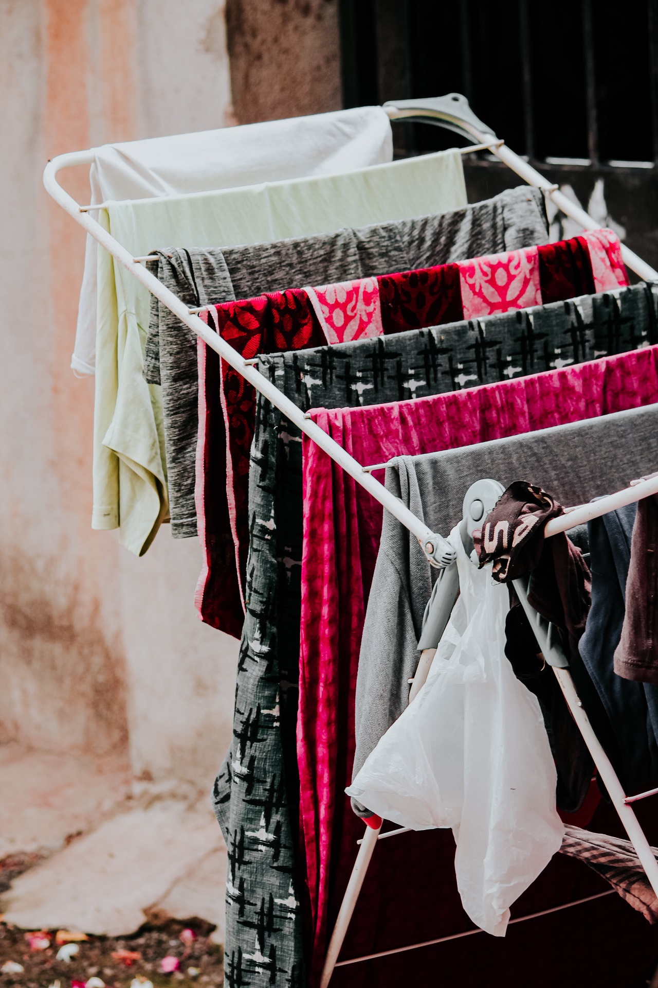 laundry horse