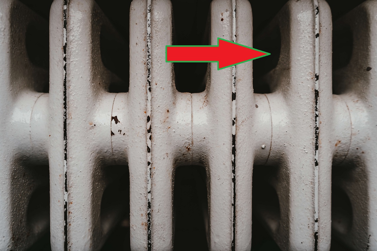 radiator and red arrow radiator and red arrow