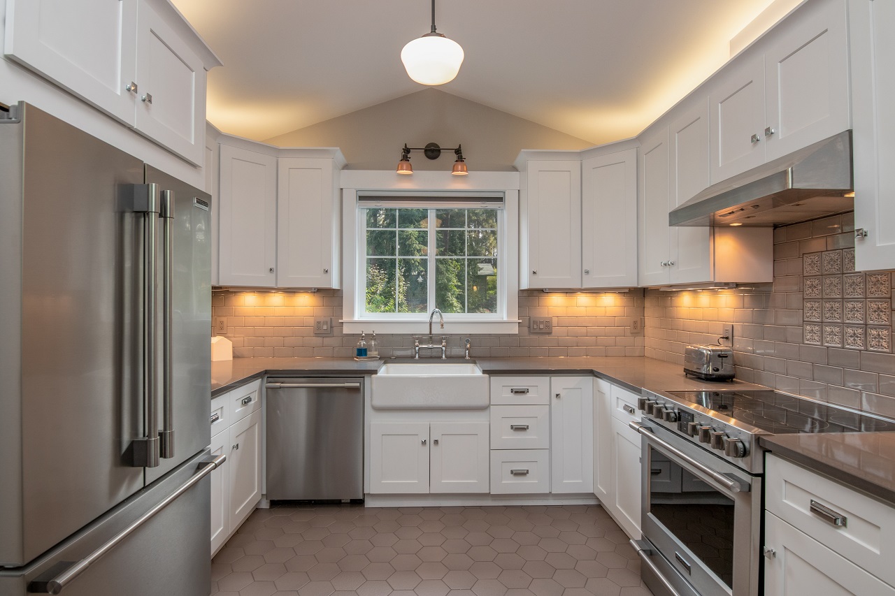 white kitchen cabinets white kitchen