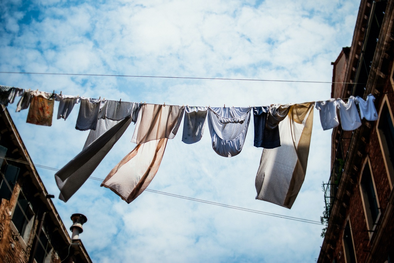 clothes air drying