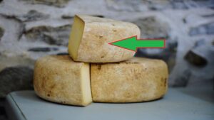 Ways to Reuse Cheese Rinds