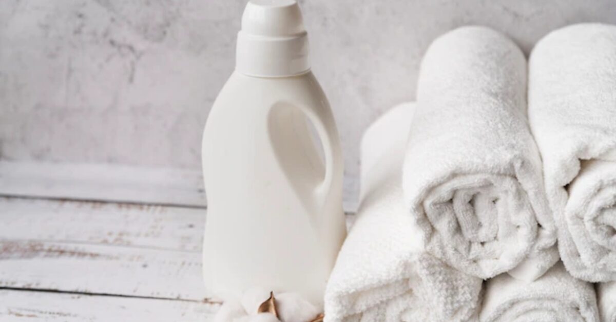 Make Your Own Fabric Softener Without the Use of Dangerous Chemicals