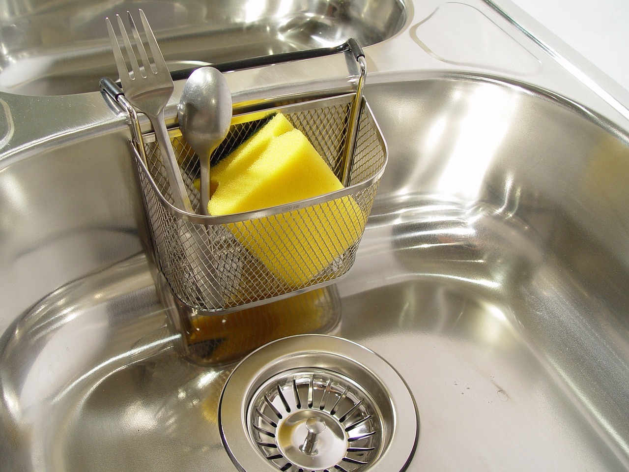 a clean sink