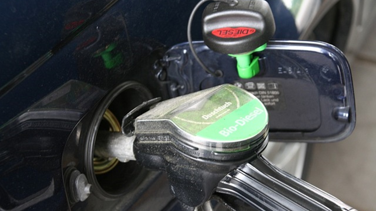 The fuel cap hook is a small fixed part inside the car's fuel cap