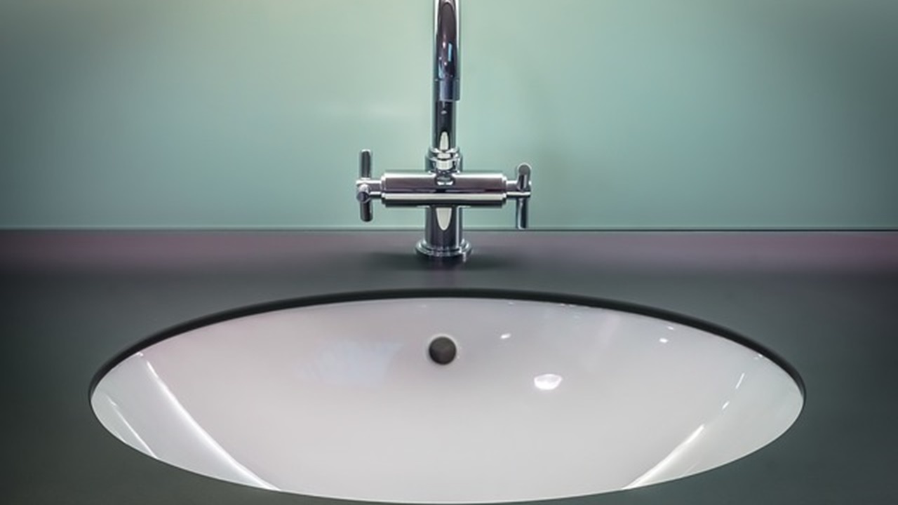 a clean sink