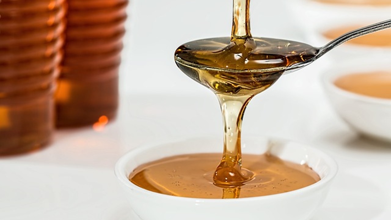 Honey is a natural food rich in vitamins, minerals, enzymes, and simple sugars.