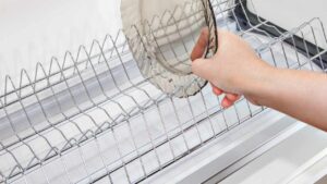 Stains and Marks on the Dish Drainer, Use This Trick and They Will Disappear