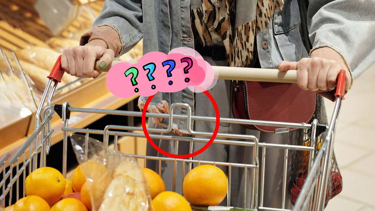 The hook under the trolley handle has a really useful function that you will no longer be able to do without