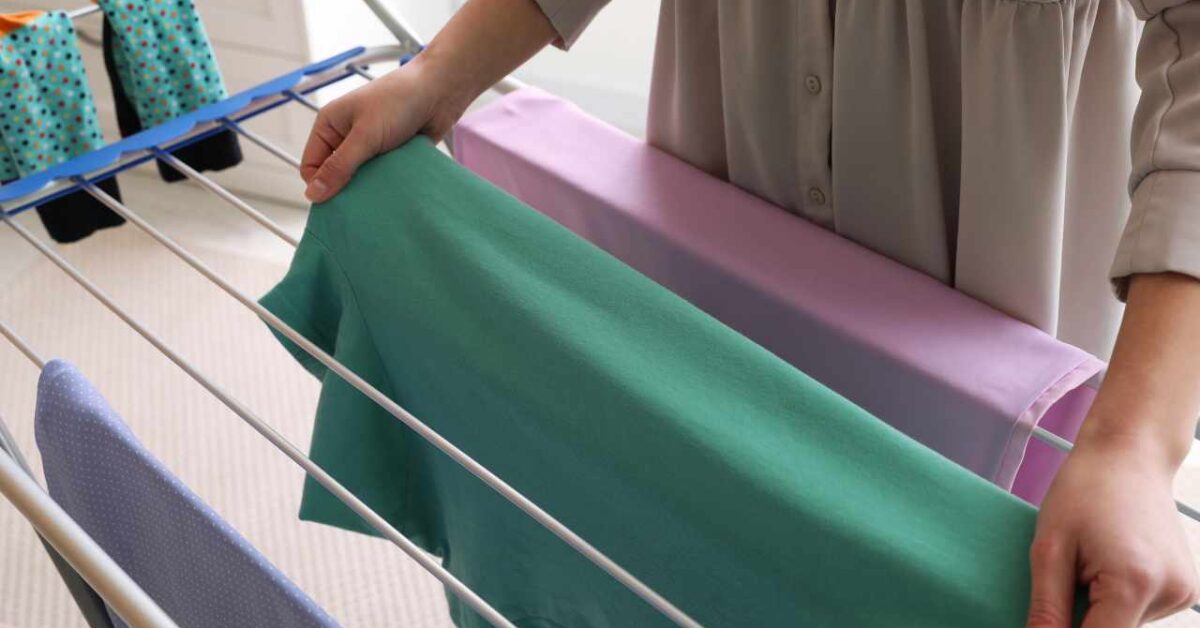 How to Dry Clothes at Home When It's Raining Outside This Way You'll