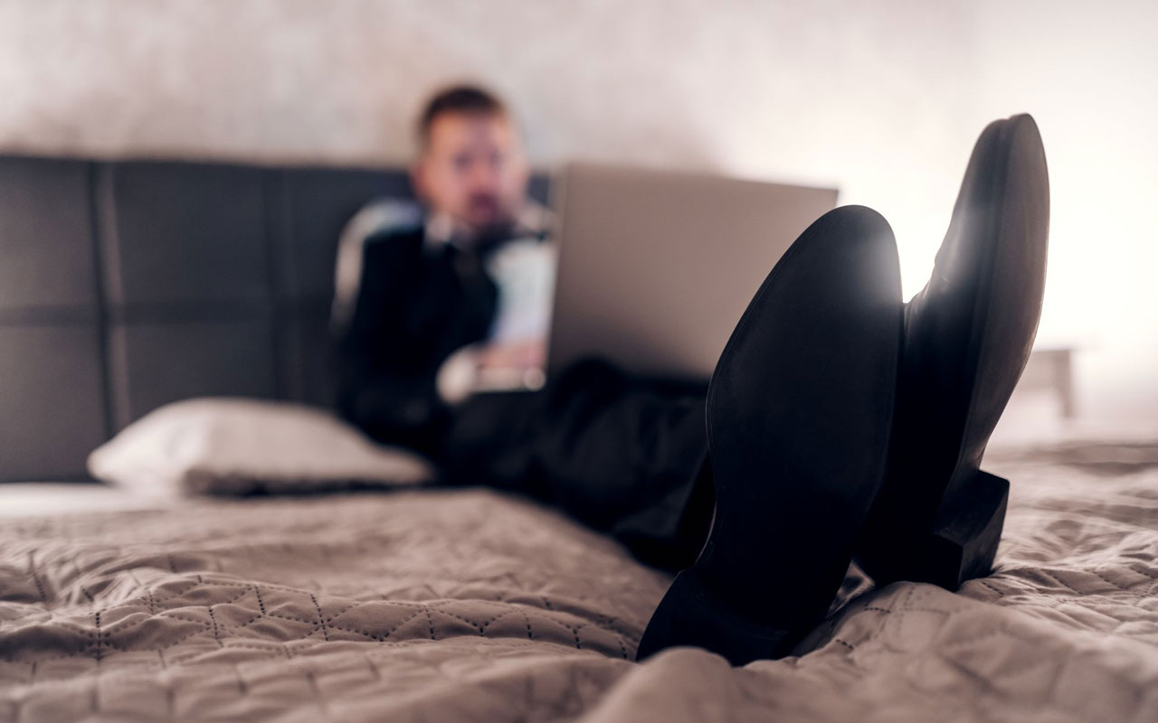 bed runner acts as a shield from viruses and bacteria and preventing direct contact with our skin through the sheets.