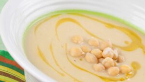 Delicious Chickpea Soup: Discover the Dinner-saving Recipe