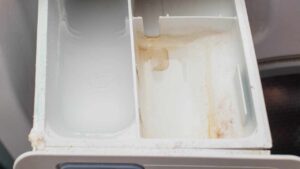 Thoroughly Clean the Washing Machine Drawer and Remove Detergent Residues, Make It Shine Again