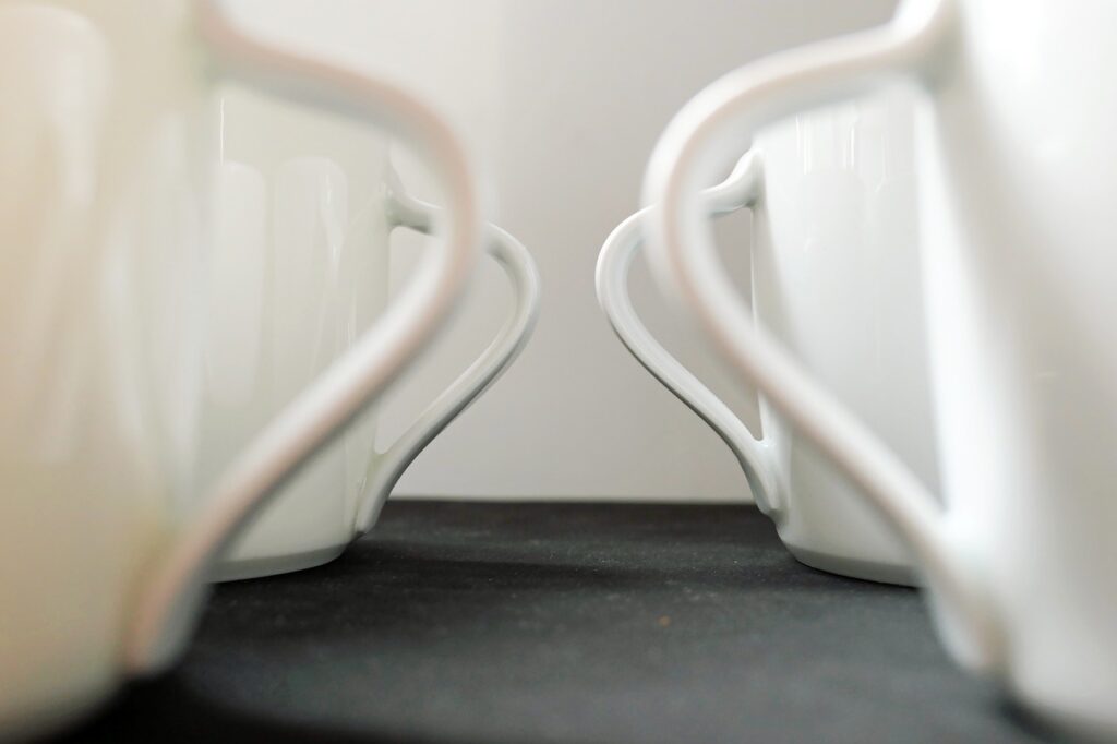 coffee mugs made of ceramic are placed in the shopping mall