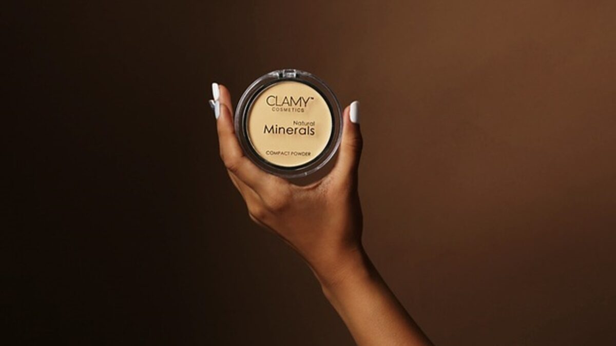 Is Powder Real App Mistakes to Avoid When Applying Powder