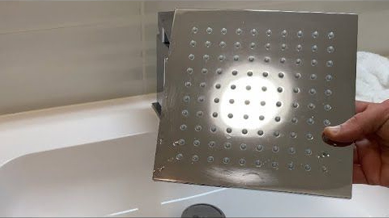 a clean shower head